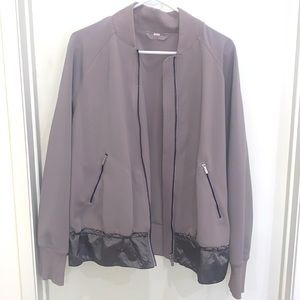 Lululemon Plum jacket Scuba material (size 12)